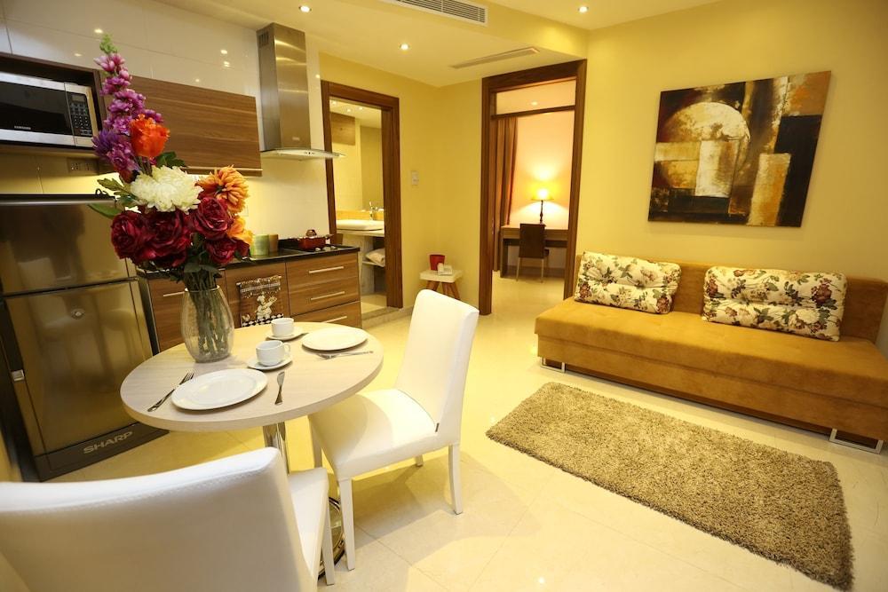Delora Hotel&Suites Chtaura Buitenkant foto